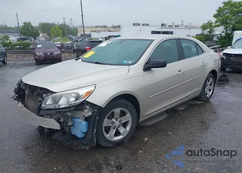 2013 Chevrolet Malibu 1Ls z USA, uszkodzony, nr VIN 1G11B5SA2DF331062